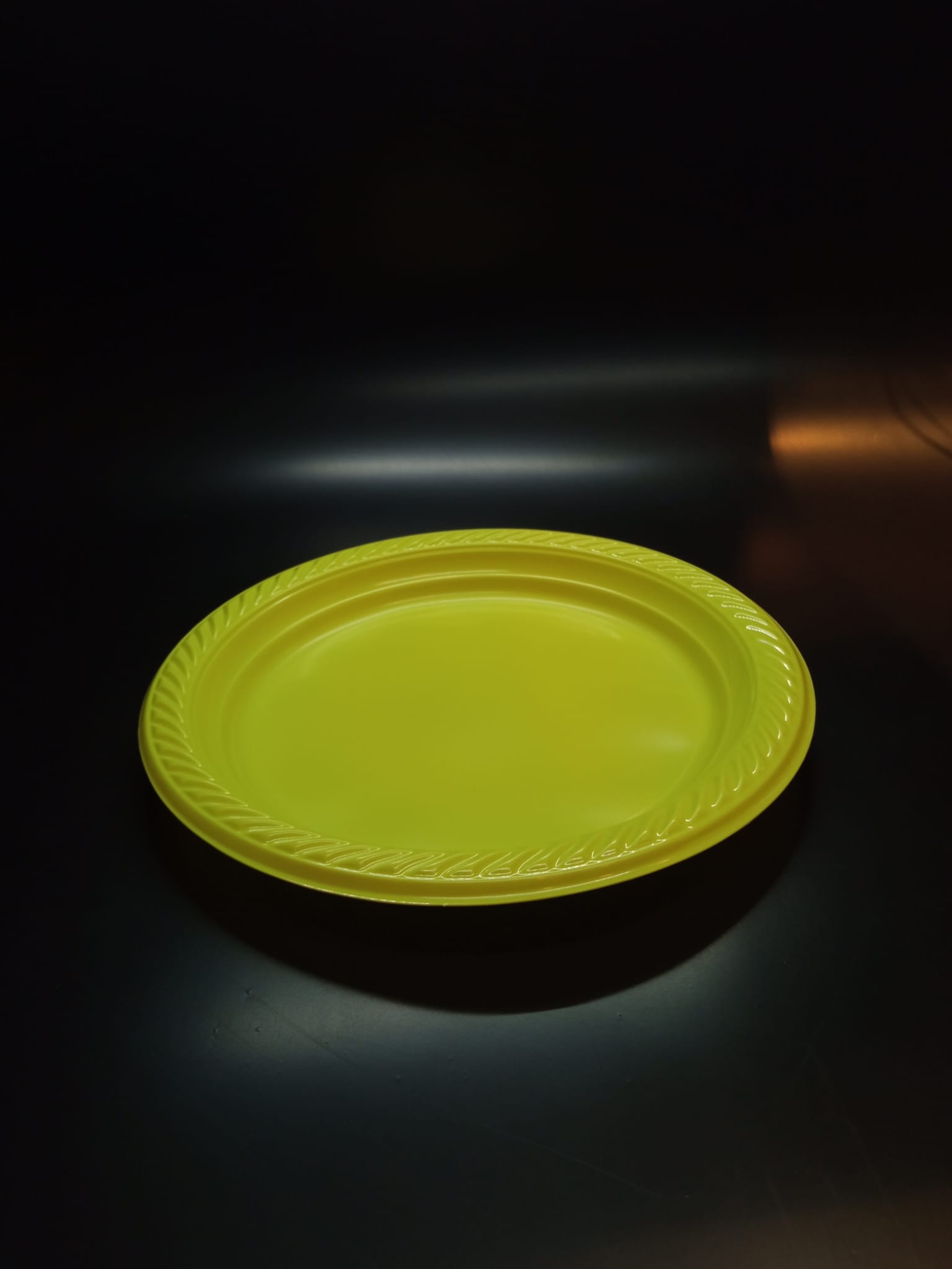Jaune