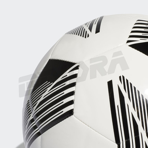 勝利のスリルを体験: ONDRAの限定サッカーコレクション: 偉大さへの準備
