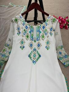 Ağır nakış dizisi ile tasarımcı Georgette çalışma gerçek ayna üst İşi ile Pom Pom az sınır tam kollu Latkan Dori