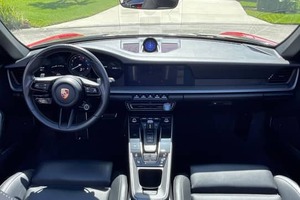 2021年のp-orsche 911カレラ4Sカブリオレ