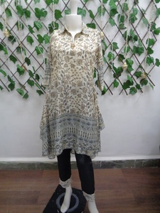 Wholesale <strong>Designer</strong> Indian Tunic <strong>Kurti</strong> Digital Printed with Vibrant Colors and Stylish Look Best Prices From India - Product Image 3