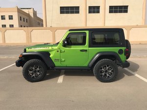 JE <span class=keywords><strong>EP</strong></span> Wrangler 2019 V6 sol direksiyon ile kullanılan koyu deri iç Turbo motor ACC sürücü ACC Cruise Control