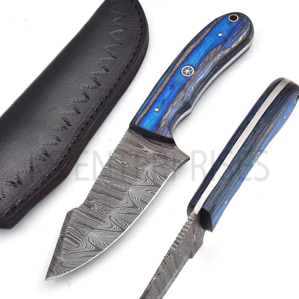 Outdoor Custom Handmade Damascus Steel Fixed blade Buffalo Horn And Red Pakkawood Handle Hunting Knife with Leather Sheath