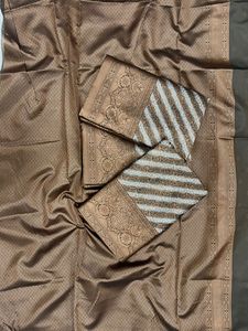 Designer Jacquard Silk <strong>Sari</strong> With Rich Pallu Work Beautiful Latest Design for Adults on Special Occasions - Product Image 4