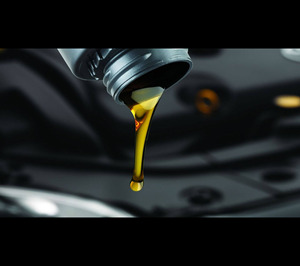 Factory Price Base Oil SN150 Automotive <strong>Lubricant</strong> Motor Engine Oil For Industrial Machinery From <strong>Malaysia</strong>