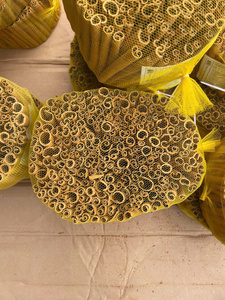HIGH OIL CONTENT in CASSIA <strong>CINNAMON</strong> STICK 8CMS to 10CM LENGTH, 80% to 100% ROLL <strong>BEST</strong> <strong>PRICE</strong> for EXPORT - Product Image 3