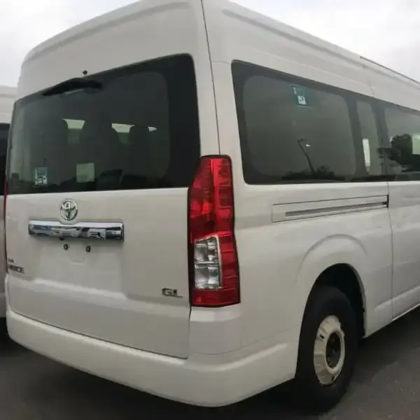 Ônibus Toyota Hiace GL HighRoof 2019