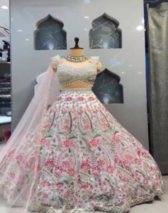 时尚缎面丝绸Lehenga Choli时尚印度巴基斯坦真镜刺绣亮片作品与Cancan & 帆布Patta - Product Image 2
