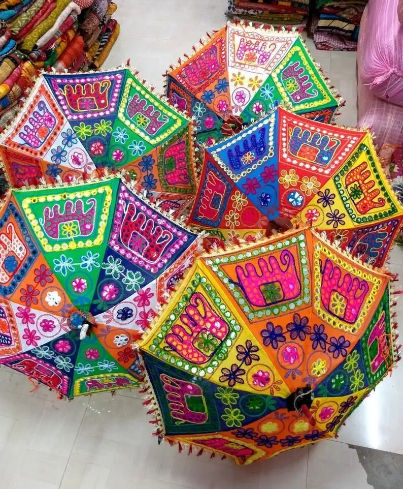 مظلة الزفاف الهندية التقليدية الملونة مظلة الديكور خمر المظلة الهندية الزخرفية