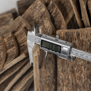 Вьетнамская Высококачественная стружка агарового дерева, средняя смола, для бахур (масса) 100 г - Product Image 5