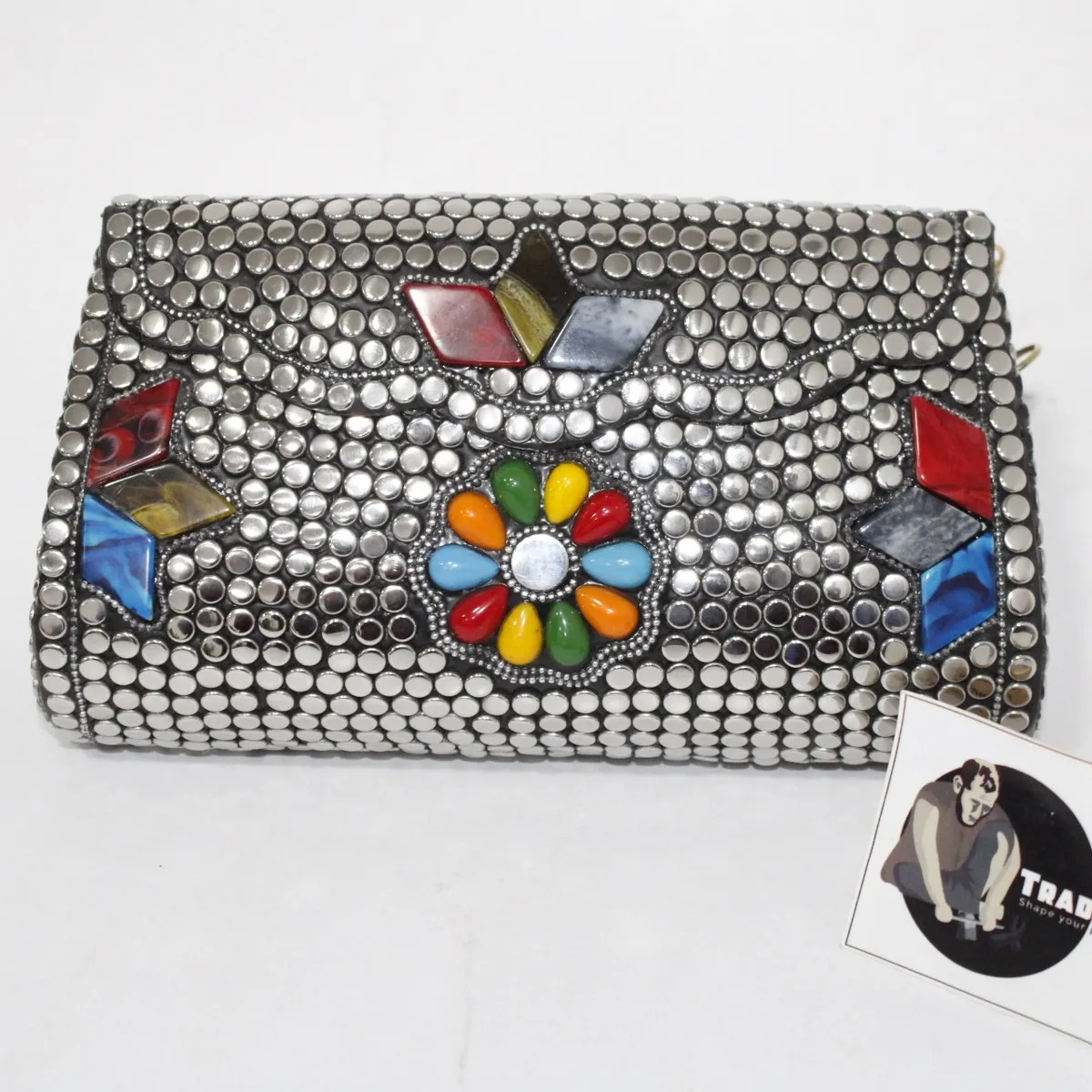 Pochette da donna con perline In metallo Premium In attraente colore argento e Design moderno e solido di Tradnary