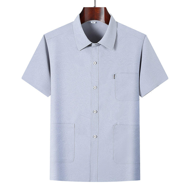 เสื้อสีเทาอ่อน