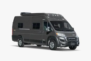 2025 30ft iveco motormhome pervan יוקרה 4 x4 אוברלנד למכירה בית למכירה