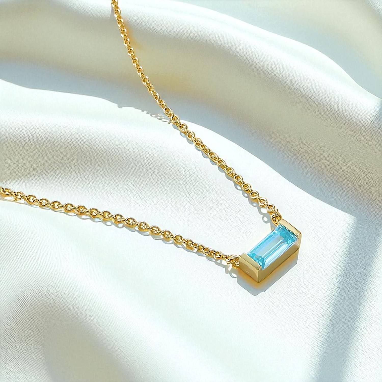 อะความารีน