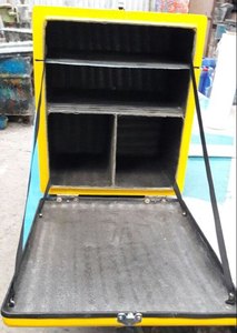 2023 yüksek kaliteli fiberglas motosiklet kuyruk kutuları ön açılış hint pazarı toptan perakende için gıda teslimat kutusu