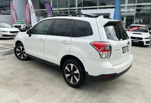 2023 Subaru Forester 2.5I-L RHD ใช้เครื่องยนต์เทอร์โบพวงมาลัยซ้ายอัตโนมัติปราศจากอุบัติเหตุและมีระยะทางต่ำ - Product Image 5