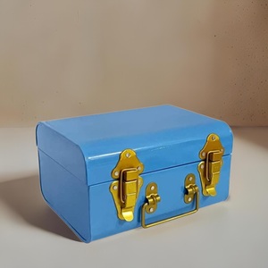 En çok satan lüks metal depolama kutusu gövde kutusu demir metal gövde altın kolları ile toptan fiyata - Product Image 5