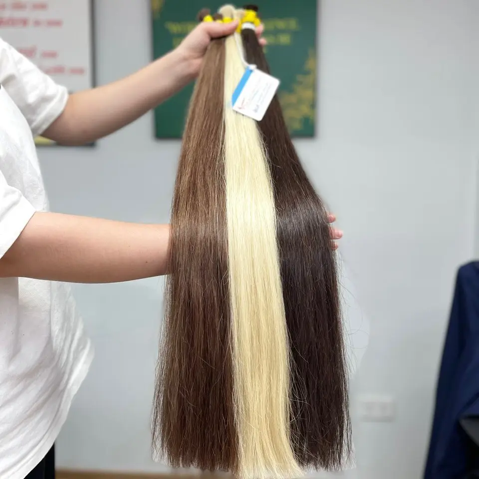 Buona qualità capelli alla rinfusa Super doppio disegnato cuticola allineata estensione dei capelli 100% capelli vergini Remy pronti per l'esportazione