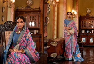 <strong>Latest</strong> Hussar Silk With Digital Print Work Heavy <strong>Sari</strong> With Blouse Pieces for Online Sale
