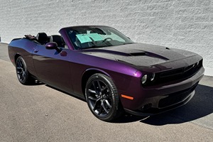 Fast Selling 2021 D-odge Challenger SXT Convertible