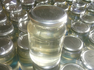 100% Pure and Natural Cold Pressed Virgin Coconut <strong>Oil</strong> for Multipurpose Uses Manufacturing From <strong>India</strong> - Product Image 3