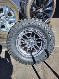 Truck <strong>Tires</strong>