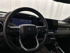 二手2024雪佛兰科罗拉多ZR2乘务员驾驶室4WD