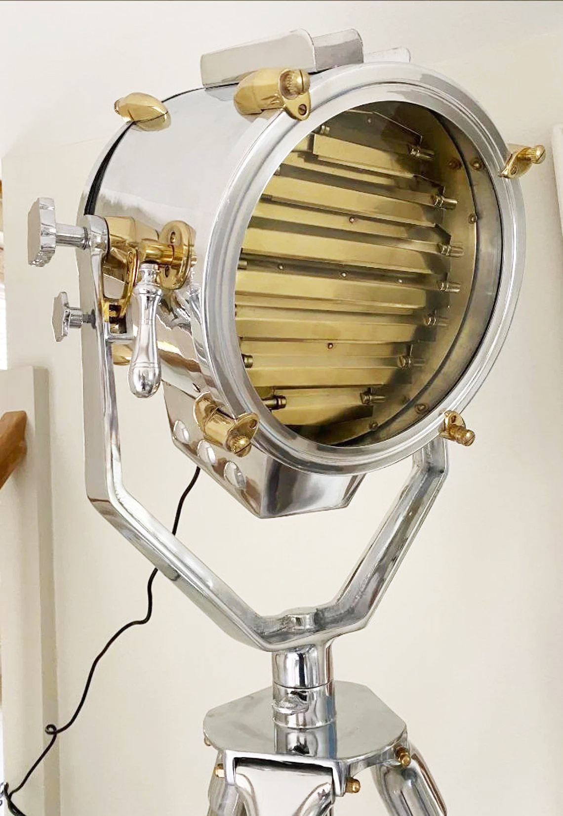 เหล็กขัดเงา