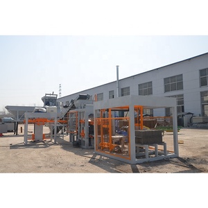 Pavimentadora de enclavamiento hidráulico completamente automática, línea de producción de bloques de ladrillo de hormigón de cemento hueco, máquina de fabricación de bloques - Product Image 3