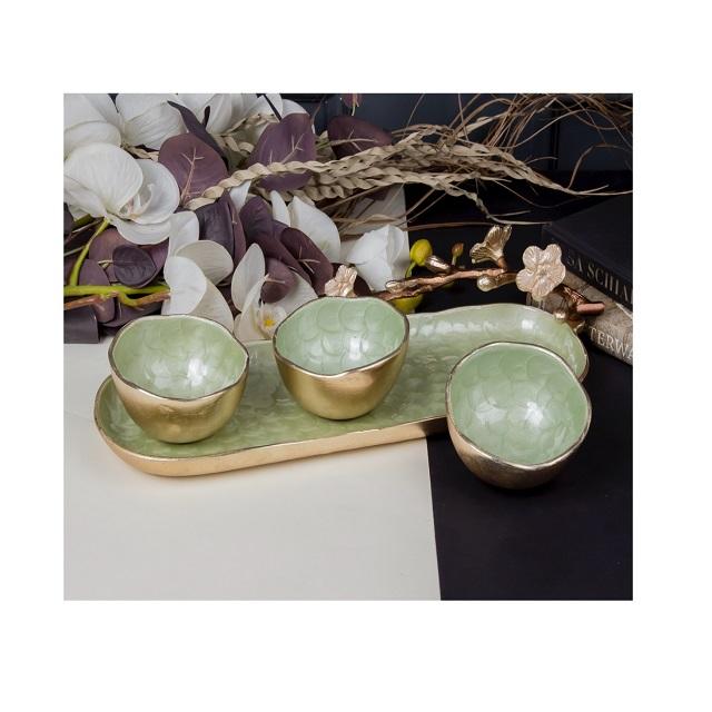 สีเขียว