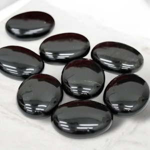 A + + kalite siyah obsidyen Palm taş şifa meditasyon için cilalı kristal akik ve çakra tarzında oyulmuş Feng Shui - Product Image 6
