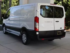 2022 Ford Transit-150 Base Turbo motor Drive sürücü deri koltuklar koyu iç renk sol direksiyon - Product Image 3