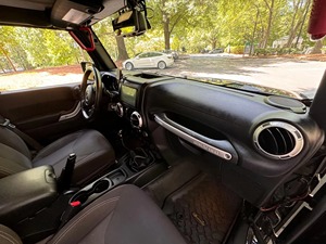 中古2015ジープラングラー無制限ルビコン4x4 - Product Image 3
