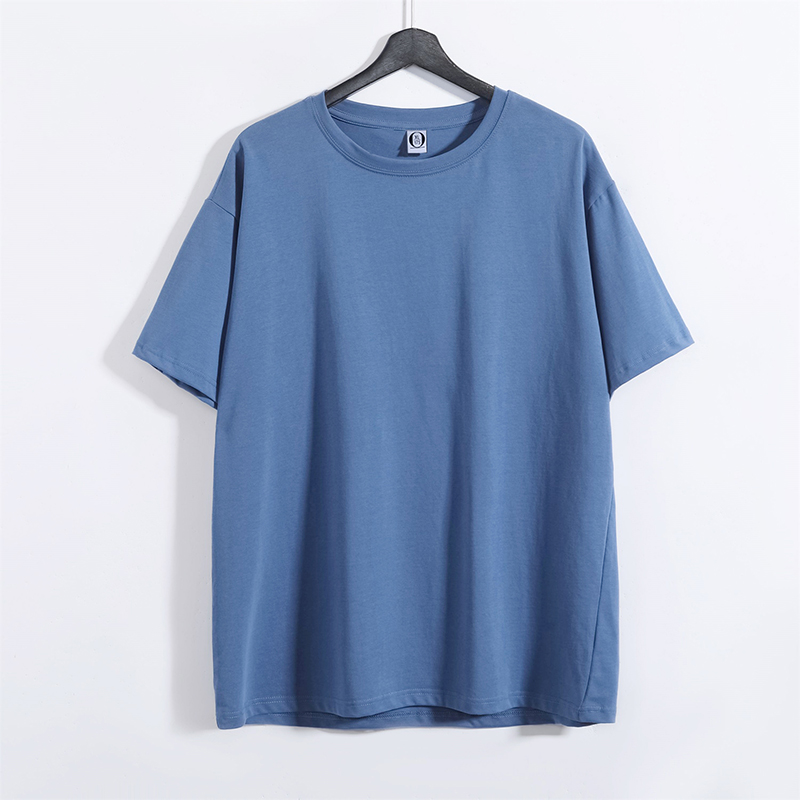 Bleu foncé