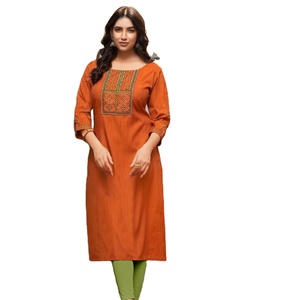 Yeni bayanlar etnik Rayon Kurtis ağır nakış ve el işi uzun elbise takım koleksiyonu