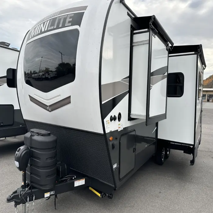 Populaire Luxe Multifunctionele Pop Top Tent Normen Mini Lite Camper Trailers Caravan 13ft Caravan Met Douche En Toilet