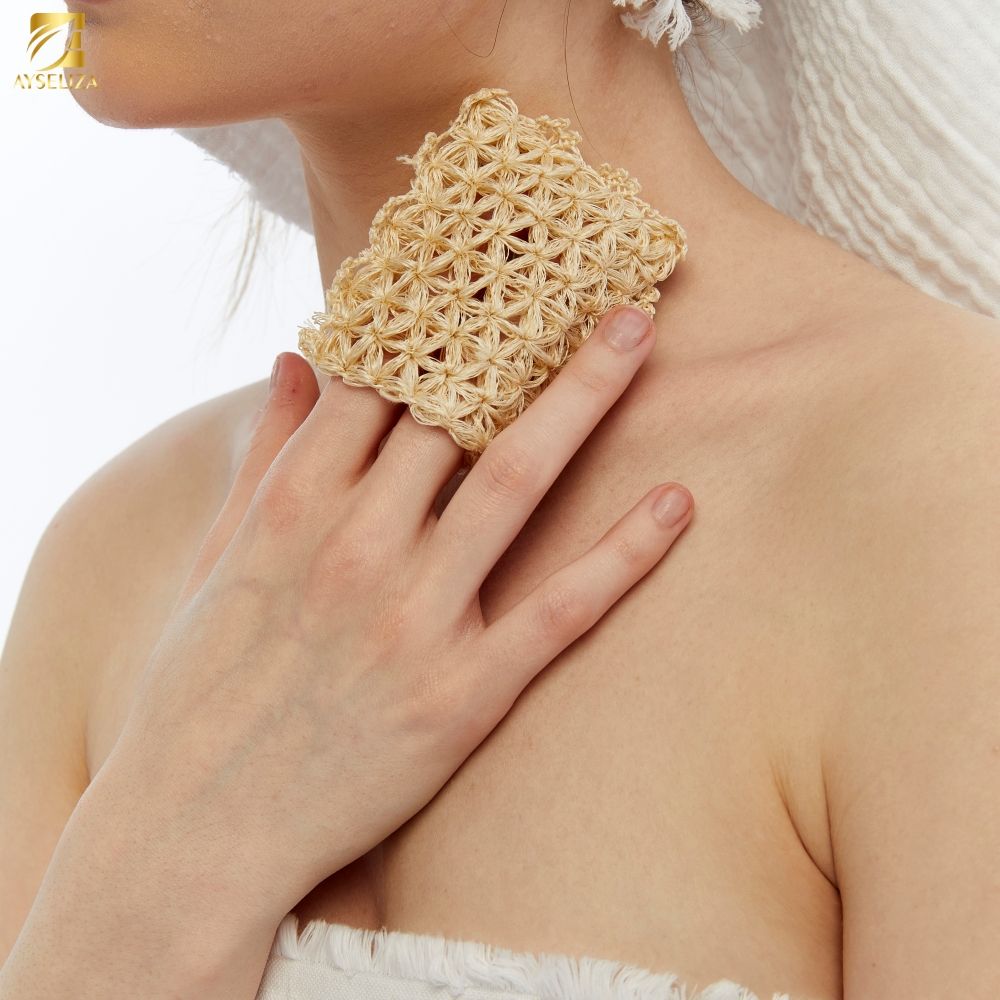 เหลืองอ่อน