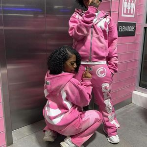 スターファッションレディーストラックスーツ2ピースセット女性秋ベルベットピンクジャケットとビッグポケットパンツ女性用ベロアトラックスーツ - Product Image 5