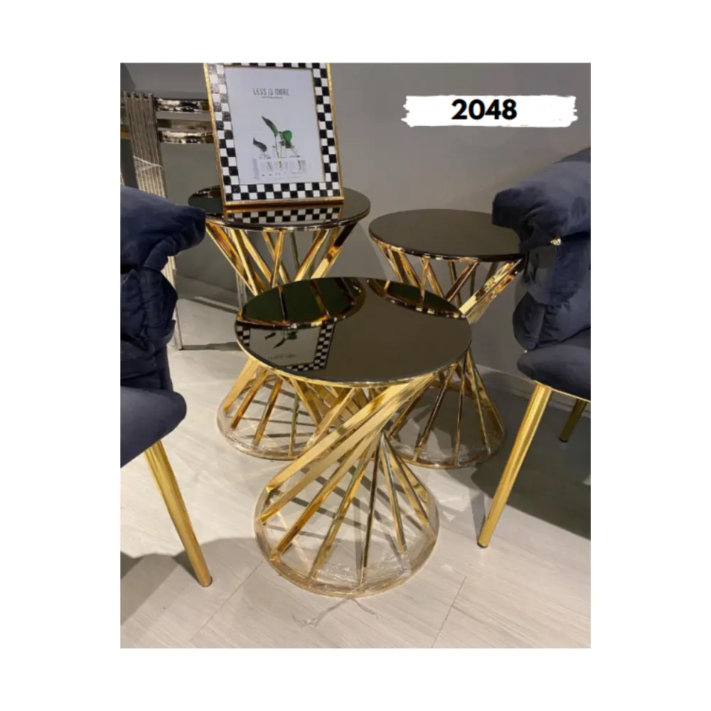 Mesa de centro lateral de metal dourado e vidro preto, mesa de centro de design moderno para móveis de sala de estar, feita na Turquia 2024