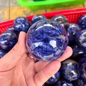 Doğal Sodalite küre kuvars kristal top el-cilalı Feng Shui tarzı ile kristal şifa divinasyon ve hediye veren - Product Image 3
