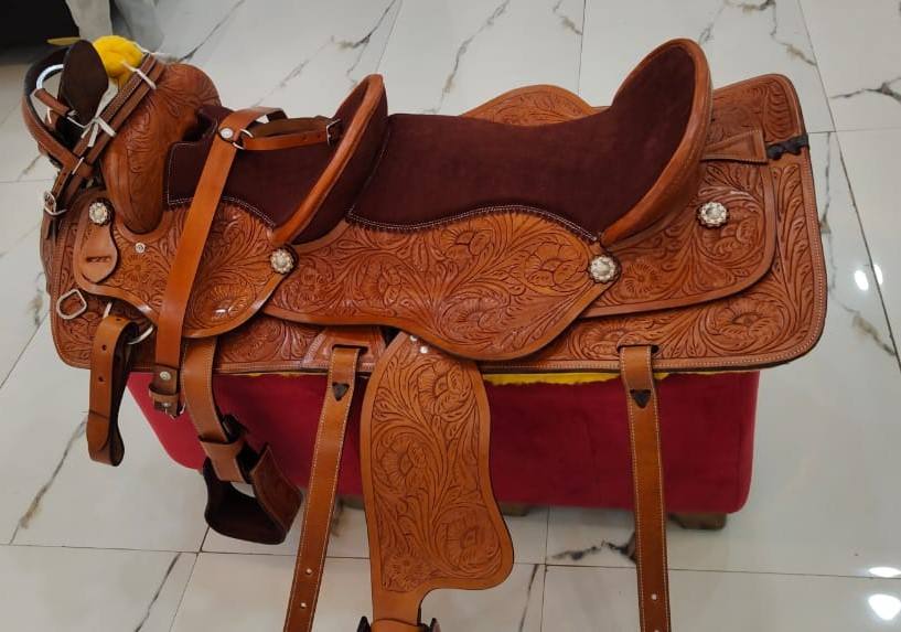 สีน้ำตาล