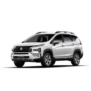מיצובישי טורבו awd כלי רכב מעור פנים כהה מושבי עור פנים כהה 20 גודל צמיג מצלמה רנוף צג לחניה בטוחה יותר