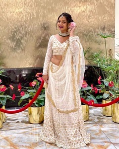 设计师热卖派对服装序列 & 镜子作品Lehenga Choli婚礼伦加衬衫最新Ghaghra Choli