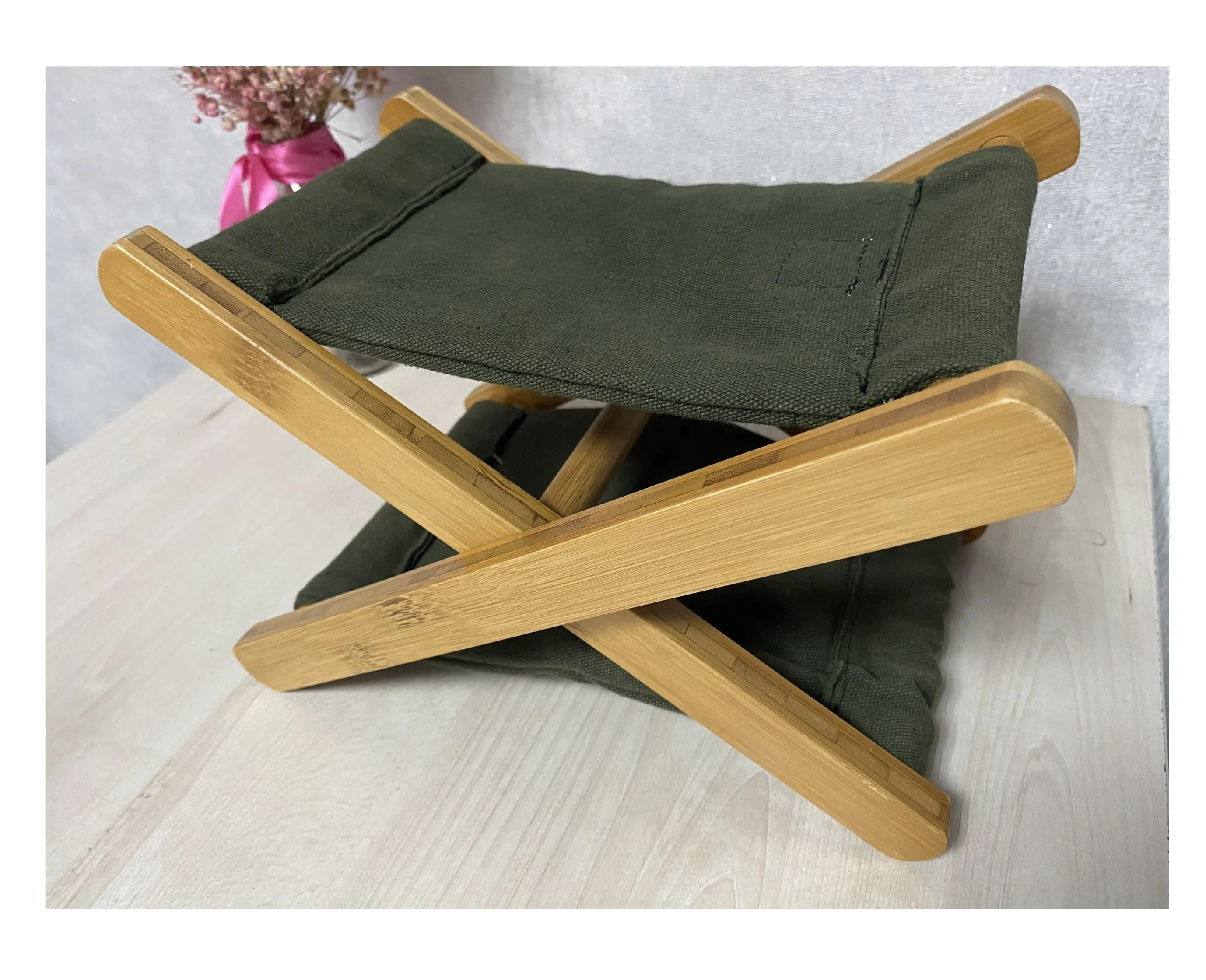Produsen Vietnam OEM bantal pantai bambu lipat portabel Kemah kayu kursi nyaman portabel kursi Headrest kursi pantai