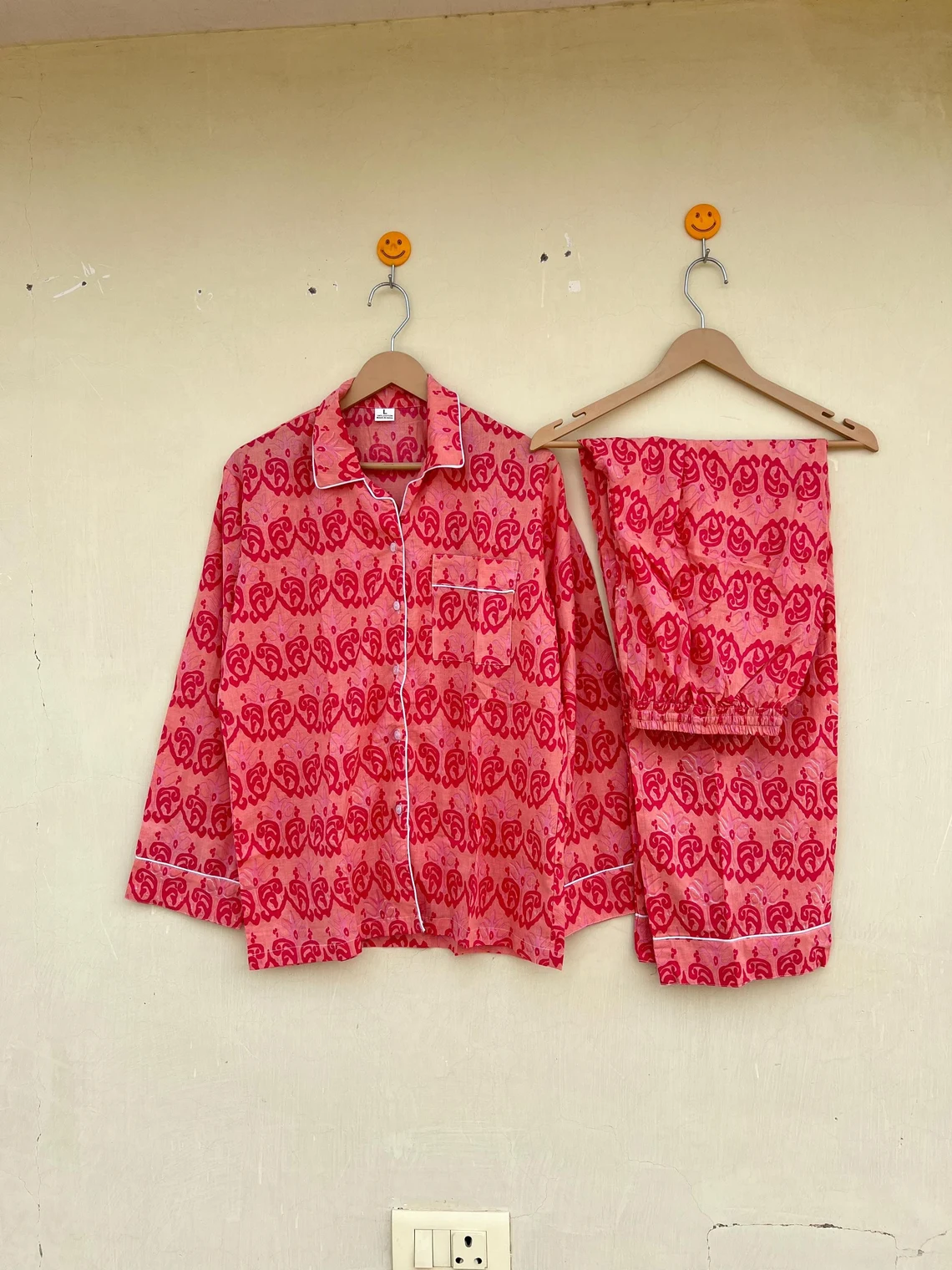 เหมือนกับภาพ