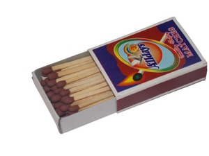 Quality Pocket <strong>Matches</strong> 51 X 35 X 14 MM Designed for Safe Usage Inside the Home Indian Product with 40 45 50 Hard Sticks - Product Image 5