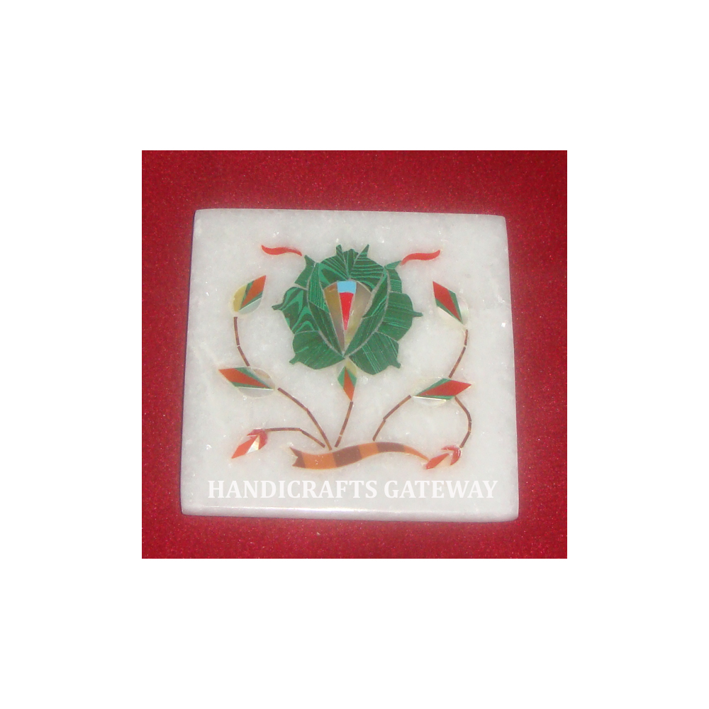 สีเขียวอ่อน