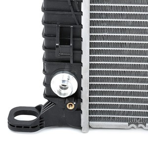 PartsQueen soğutma sistemi radyatör Autopart ihracat yüksek performans AUDIA4 <span class=keywords><strong>8K0121251H</strong></span> için Fit
