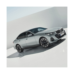 強力なエンジンオプションとハイテクインフォテインメントシステムを備えた新しいBMW3シリーズの販売 - Product Image 3