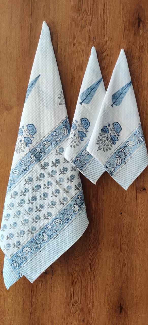 เช่นเดียวกับภาพ